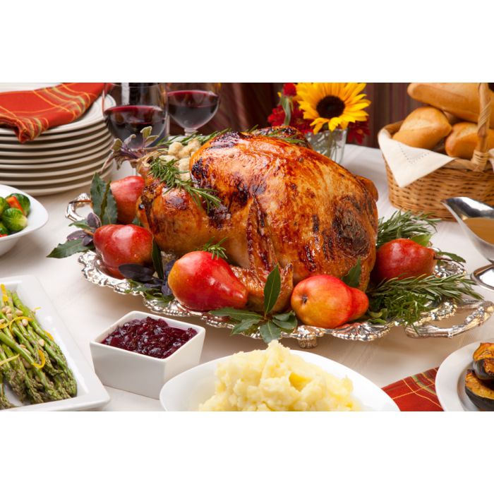 Delicious Roasted Turkey With Savory Vegetables - ID # 25585857