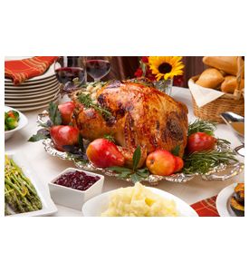 Delicious Roasted Turkey With Savory Vegetables - ID # 25585857